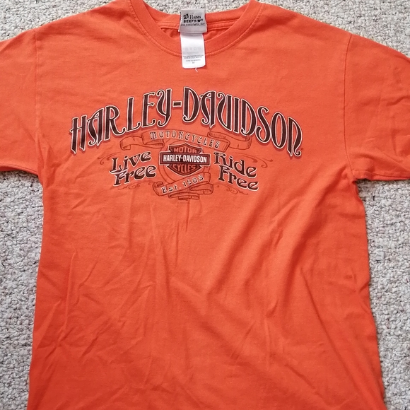 T shirt
